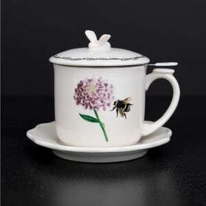 BHF Bee tea cup set w/ strainer, lid and saucer